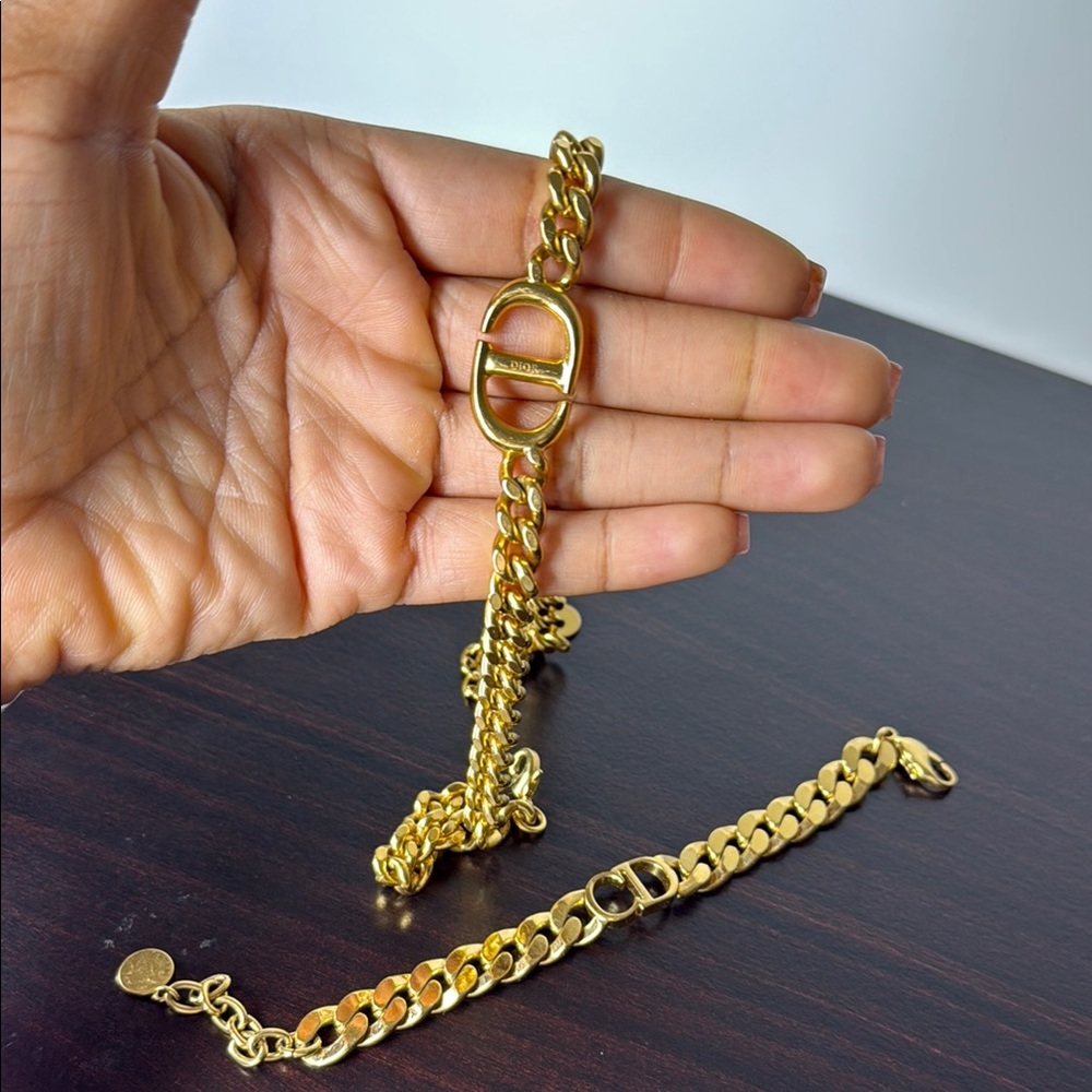 DIOR Gold Chain Necklace and Bracelet Set - Picture 3 of 4